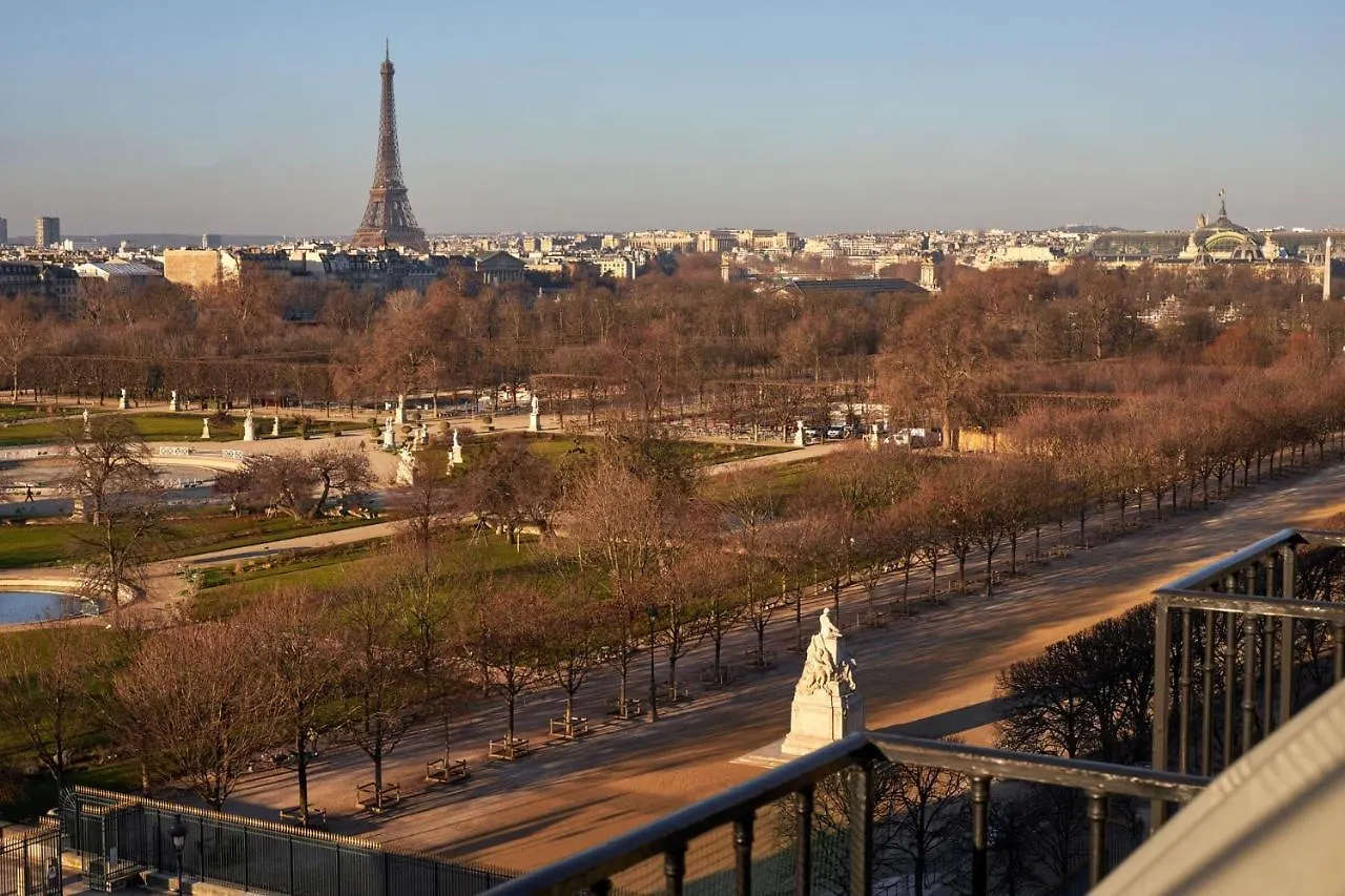 Hotel Regina Louvre Paris