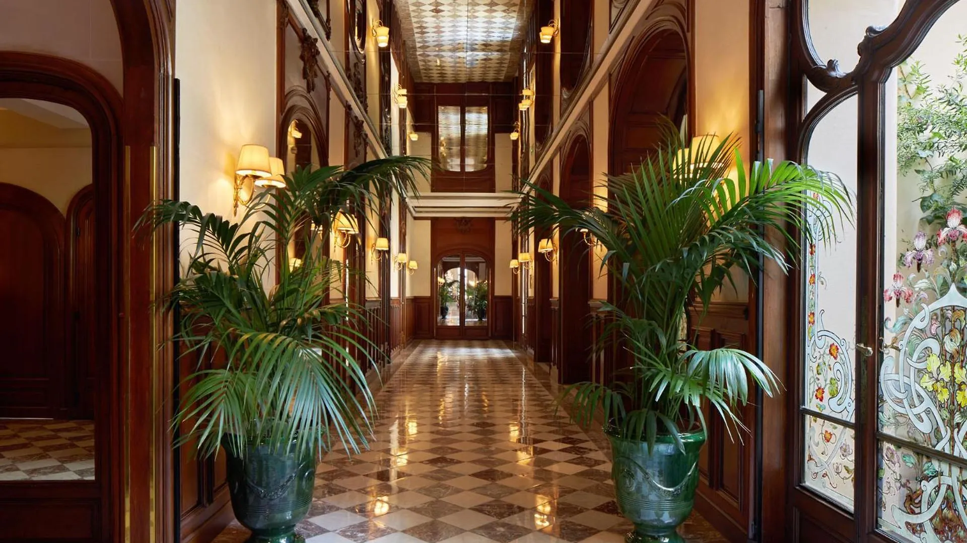 Hotel Regina Louvre Paříž 5*,